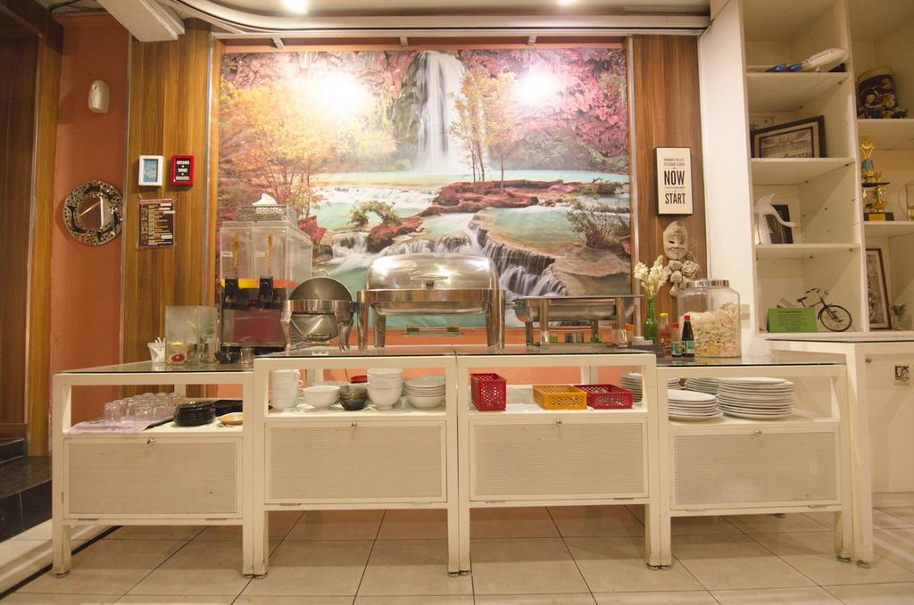Guest House Salon Fora Gegerkalong Setiabudhi Bandung Eksteriør bilde